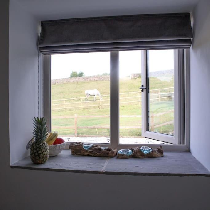 Luxury Detached Peak District Stone Barn - Dog Friendly Villa Hazelwood Bagian luar foto